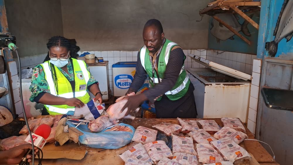 Ouagadougou : la DGSV intensifie la lutte contre les volailles illégales pour des fêtes sécurisées