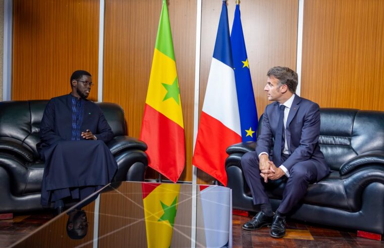 Rencontre historique entre Faye et Macron à Nairobi sur la coopération franco-sénégalaise