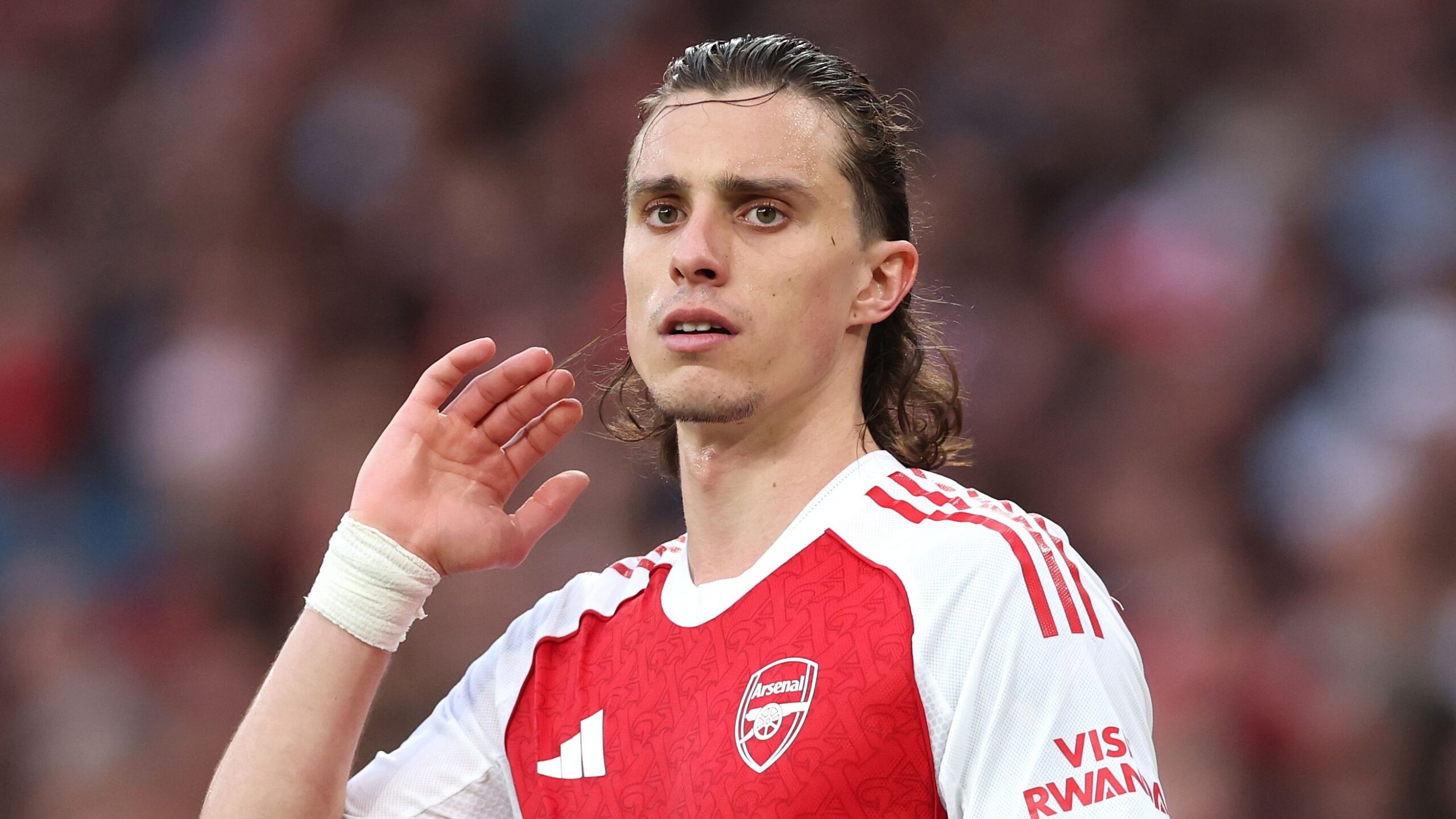 Explosion de joie à londres après le sacre d&rsquo;arsenal en premier league