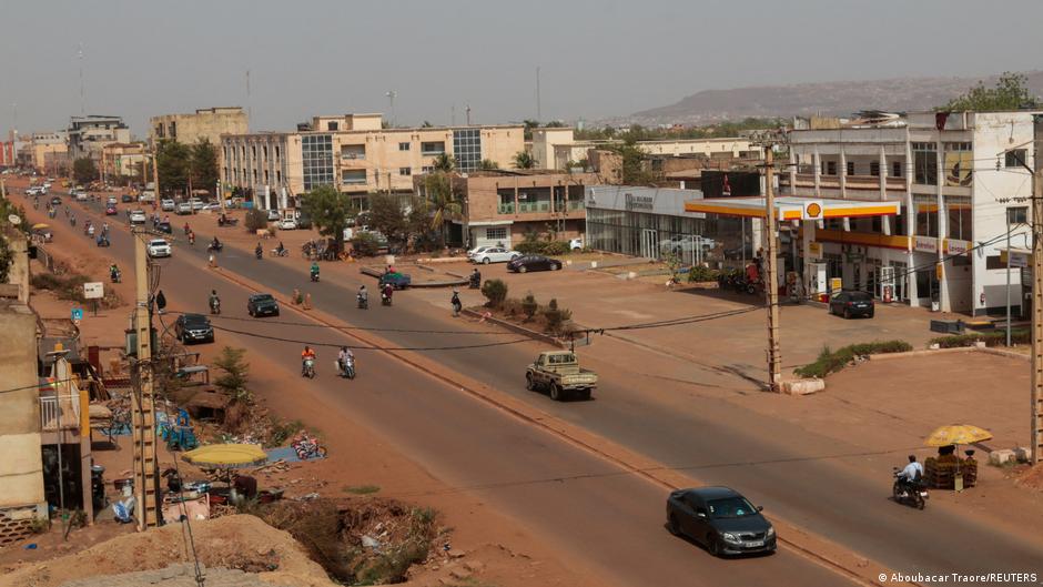 Crise au Mali : les appels à lever le blocus de Bamako et à protéger les civils