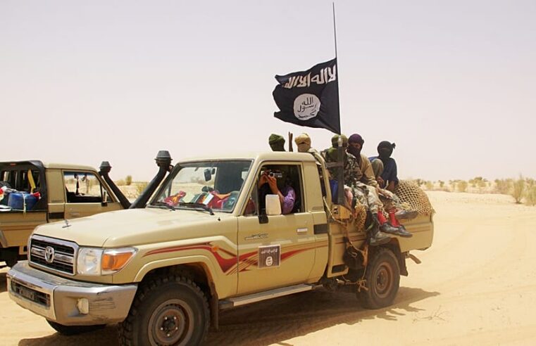 Blocus djihadiste à Bamako : la Tabaski sous tension au Mali
