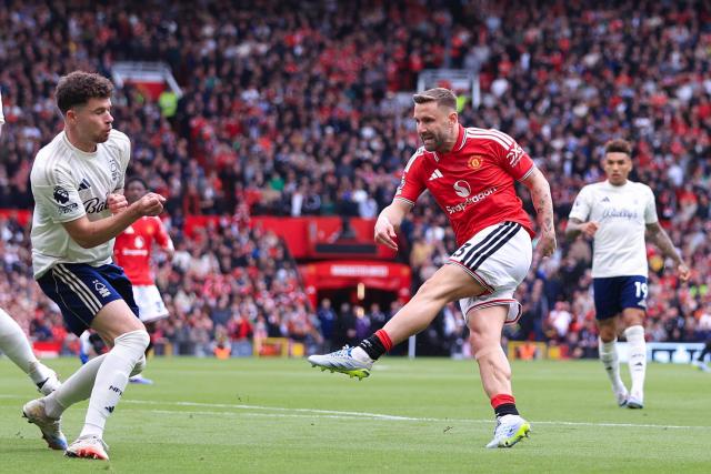 Manchester United s&rsquo;offre un festival offensif et consolide sa troisième place en Premier League