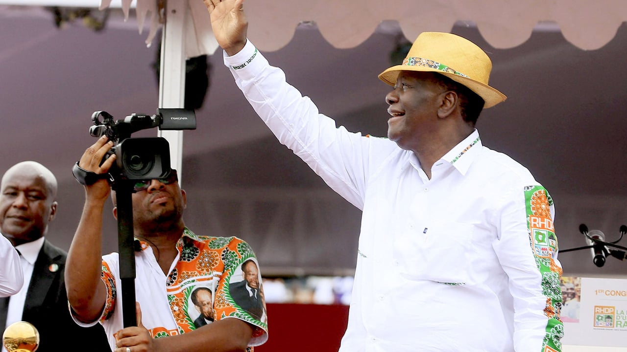 Réforme du rhdp : alassane ouattara renforce la discipline au sein du parti en Côte d&rsquo;Ivoire