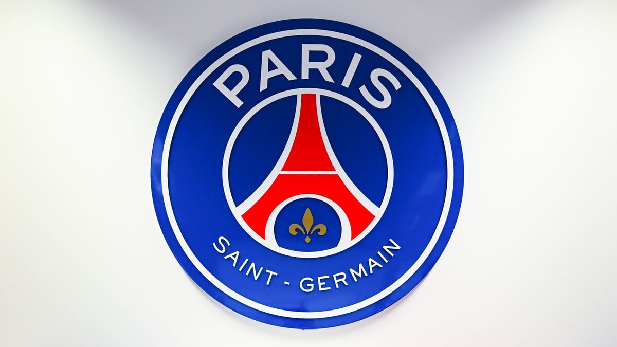 Psg : julian alvarez vise le barça à 100 millions d&rsquo;euros