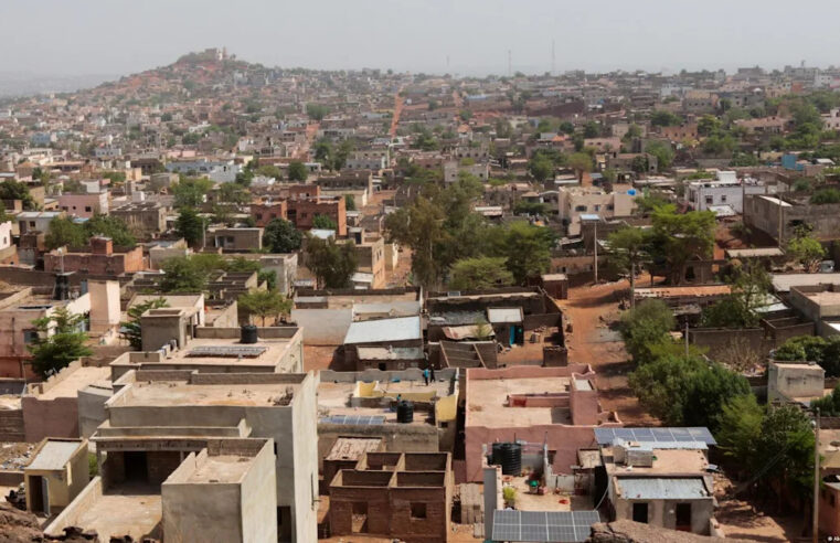 Blocus des routes au Mali : les voyageurs bloqués hors de Bamako