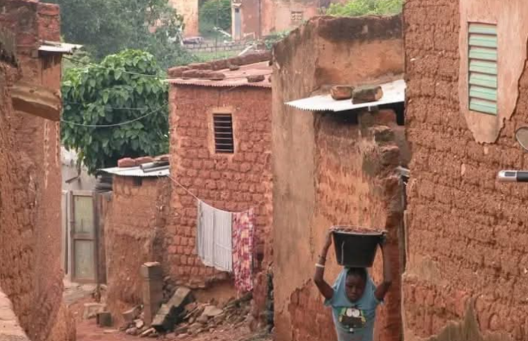 Sourou : l&rsquo;exode forcé des villages de Sia, Konga et Kwarémenguel sous la menace du JNIM