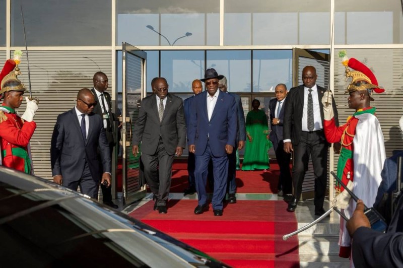 Retour du président ouattara à Abidjan après une mission stratégique au Kenya