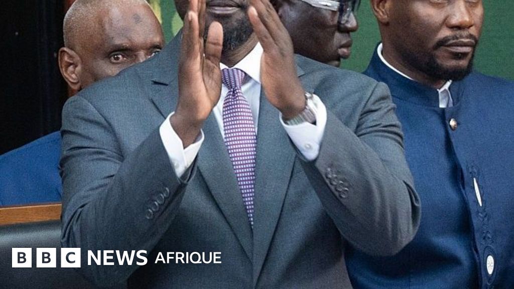 Ousmane sonko : un retournement politique spectaculaire à la primature et à l&rsquo;assemblée nationale