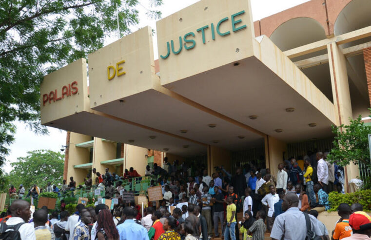 Junte du Burkina Faso : corruption des douaniers et magistrats enfin jugée