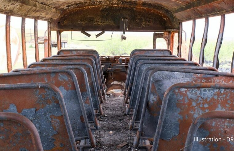 Crise sécuritaire au Mali : des bus brûlés près de Bamako sous la pression jihadiste