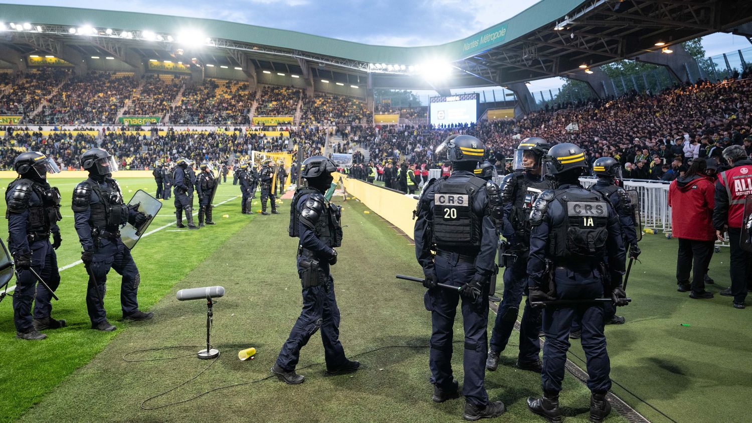 Ligue 1 : nantes sanctionné après le match à huis clos contre toulouse