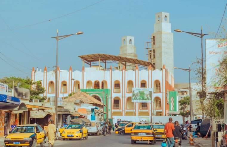 Sénégal : ousmane sonko cède la primature à ahmadou aminou lo