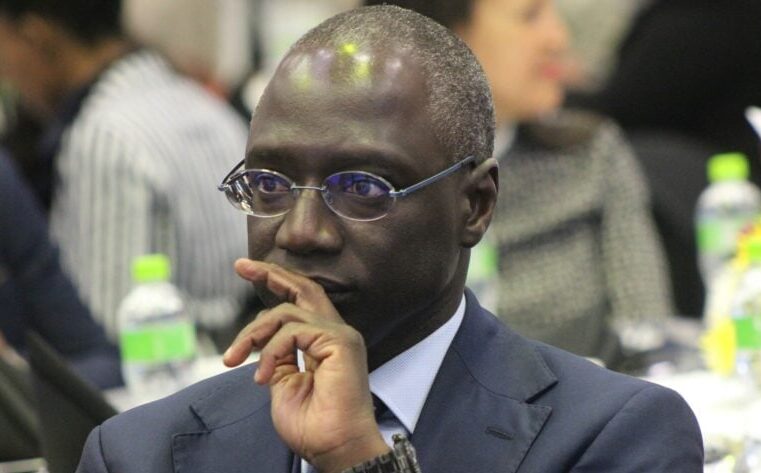 Un ministre sénégalais engage des poursuites judiciaires contre des médias pour diffamation