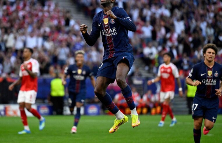 Psg arsenal : dembélé égalise d&rsquo;un pénalty et relance la finale de ligue des champions