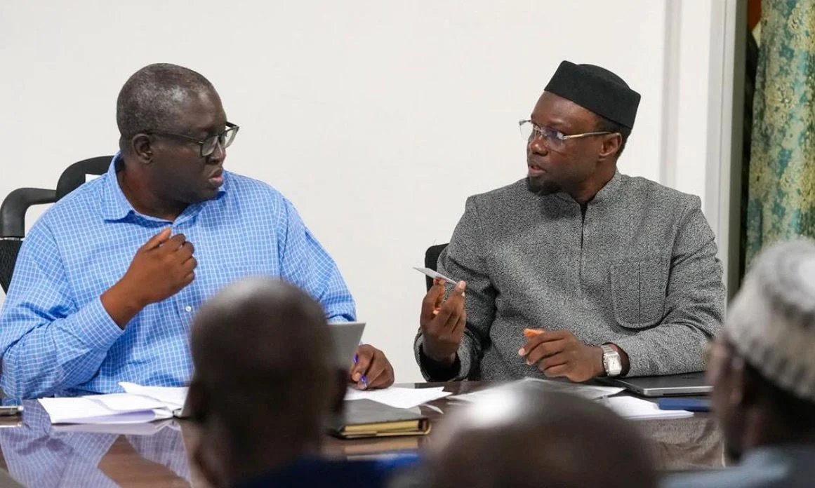 Vaste chamboulement au Pastef : Ousmane Sonko se réorganise au sommet du parti 1 Rencontre du bureau politique de Pastef : Les grandes décisions prises par Ousmane Sonko