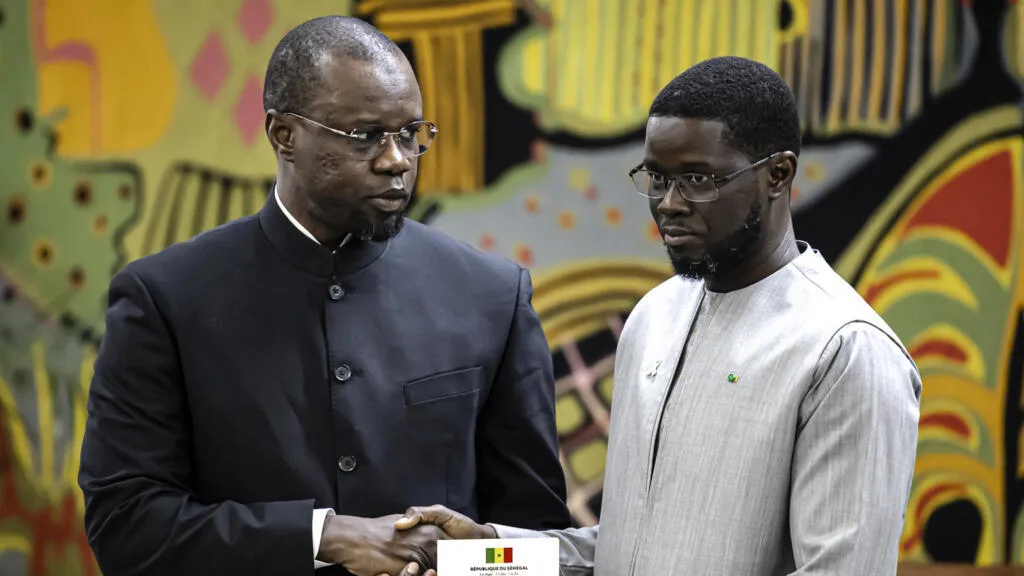 Le président Diomaye Faye et le Premier ministre Ousmane Sonko lors des consultations au Sénégal