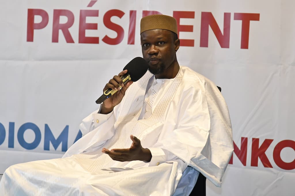 Au Parlement sénégalais, le premier ministre Ousmane Sonko s'exprime face à la volonté occidentale d'imposer une culture étrangère.