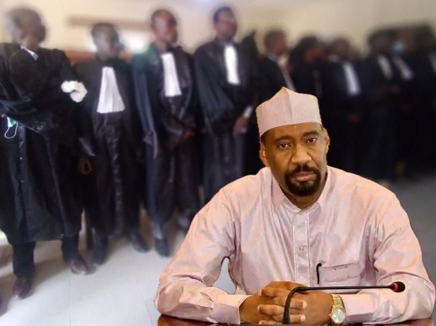 magistrats tchadiens lors d'une réunion avec le gouvernement