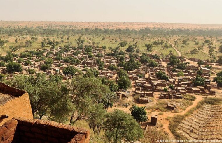 Retour des déplacés dogons au Mali : entre espoirs et compromis difficiles