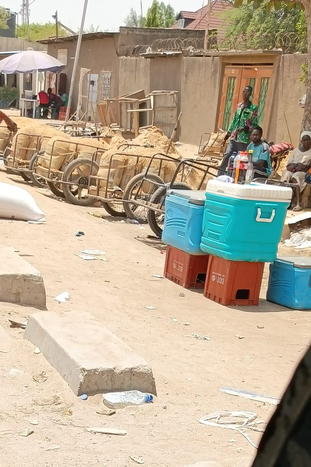 N&rsquo;Djamena : les jeunes tchadiens entre chômage et commerce du sable