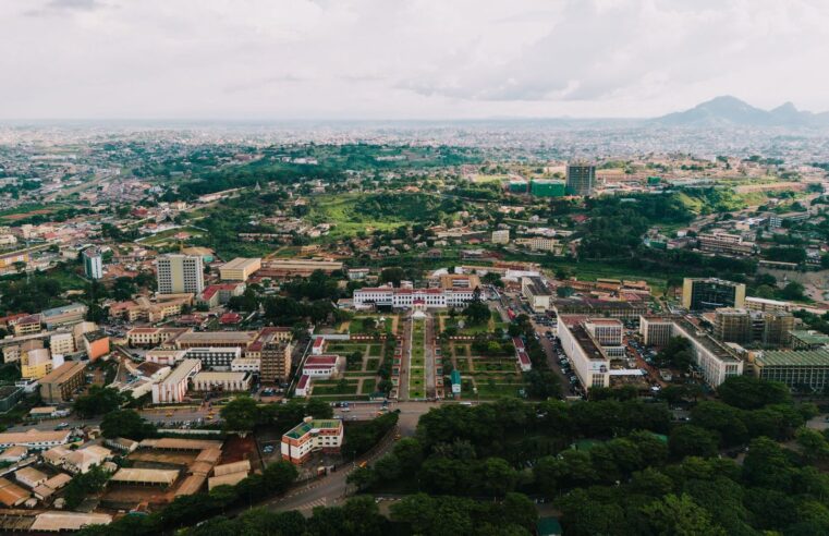 Cameroun : débat budgétaire 2027 sous pression financière et politique