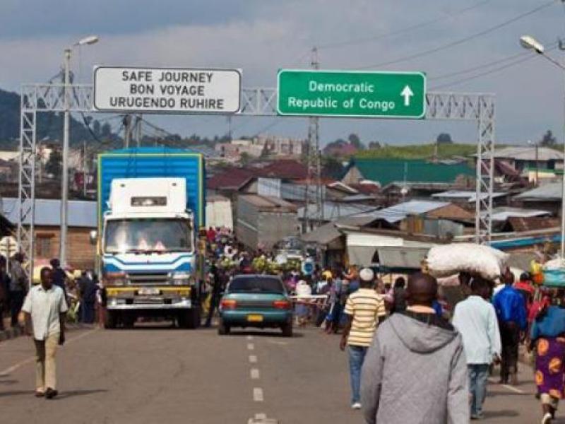La frontière entre la RDC et le Rwanda rouvre progressivement après la maîtrise de l&rsquo;épidémie d&rsquo;Ebola