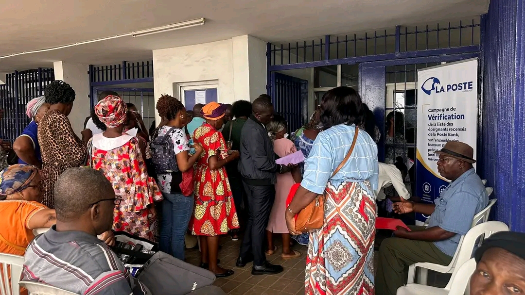 Vérification des noms des épargnants de Gabon poste via une nouvelle application