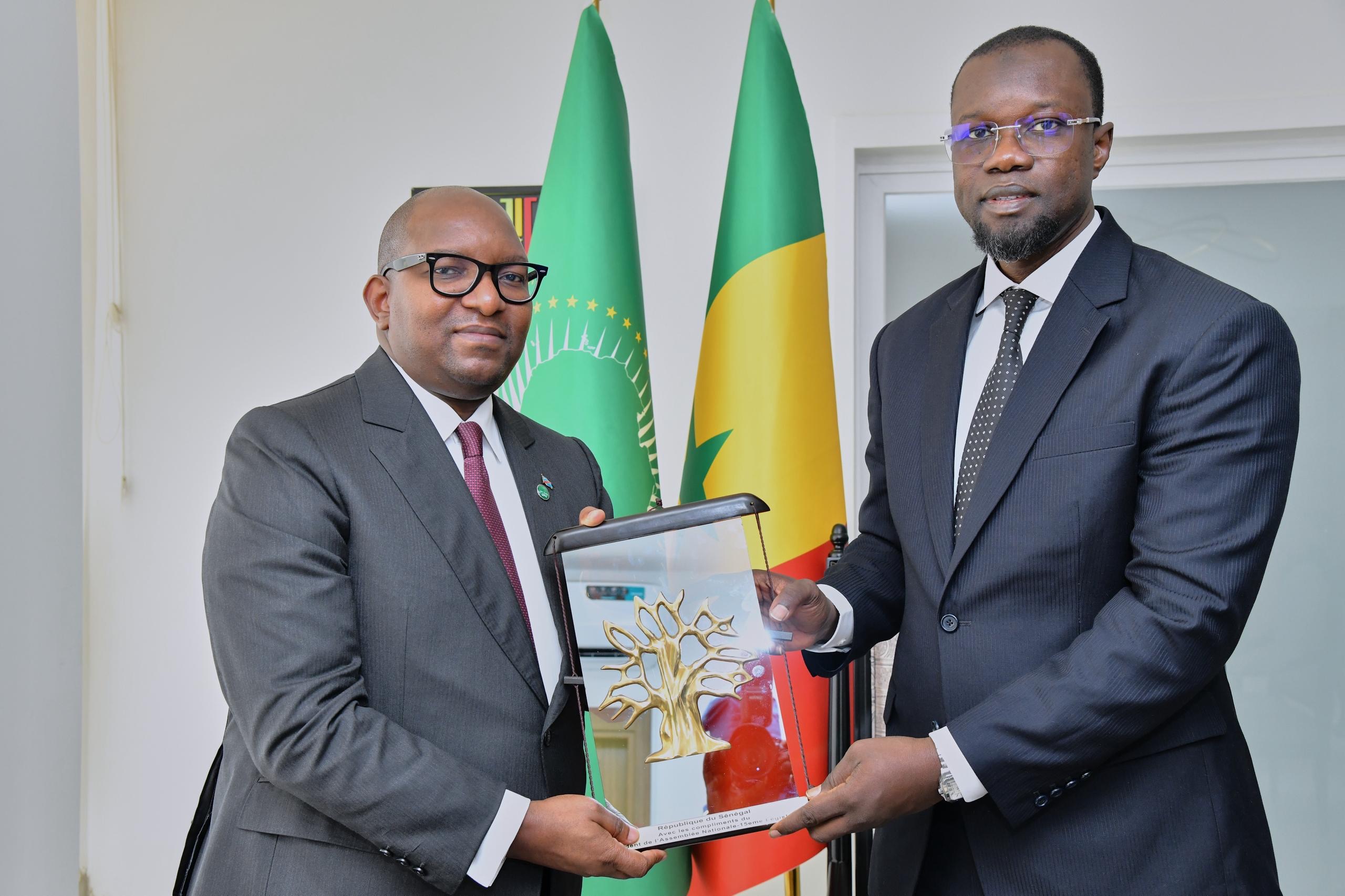 Ousmane Sonko et Jean-Michel Sama Lukonde discutent réforme de l&rsquo;UPA au Sénégal