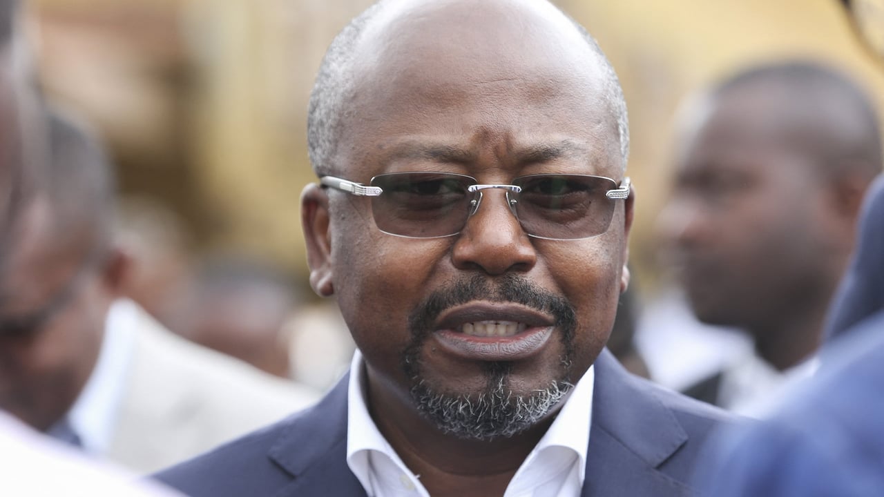 Gabon : les conditions de détention d&rsquo;Alain-Claude Bilie-By-Nze interrogent