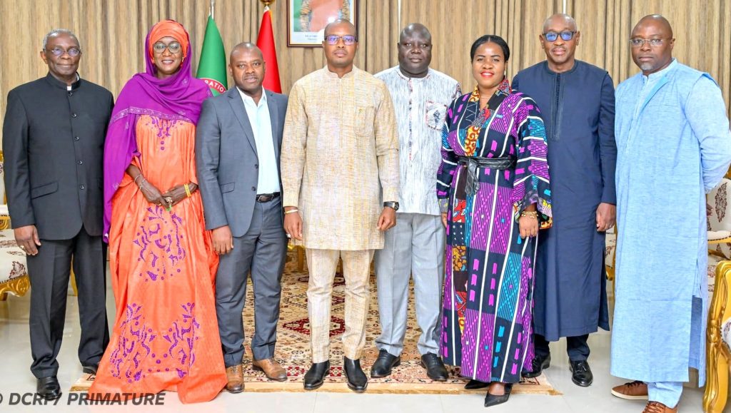 Premier ministre du Burkina Faso rencontre les acteurs du courtage d’assurance avant un sommet clé à Ouagadougou