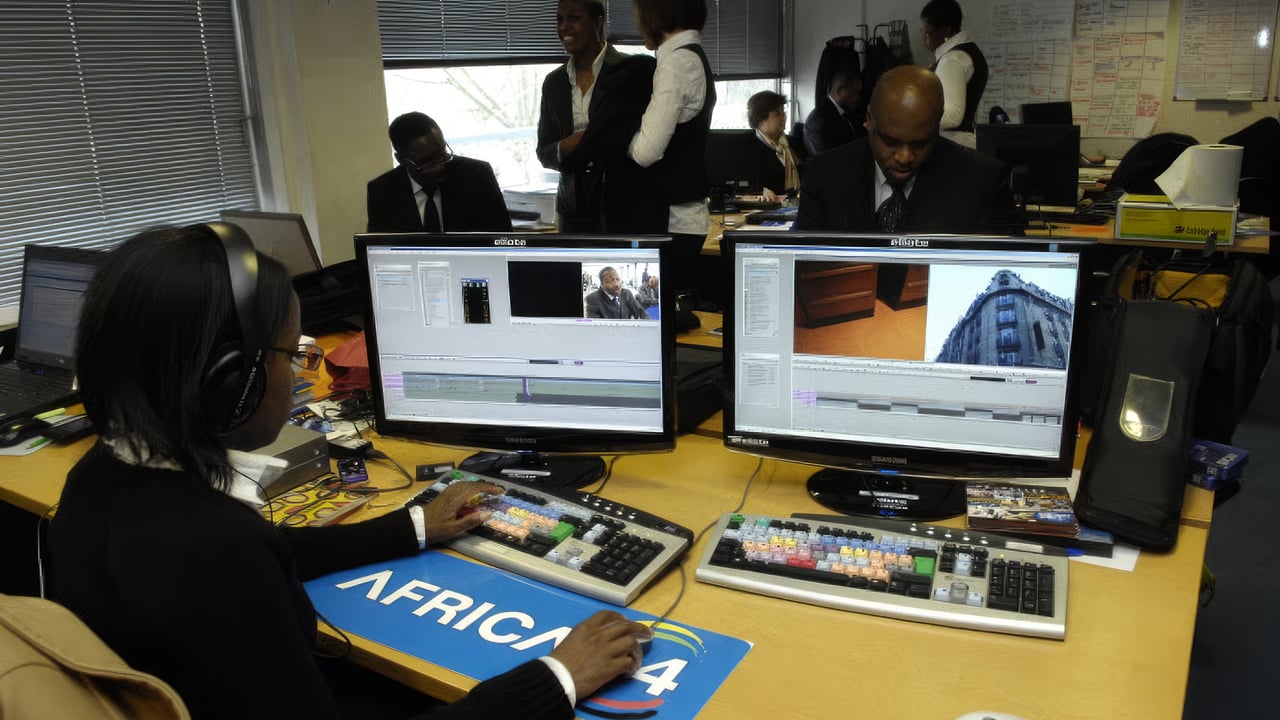 L&rsquo;avenir incertain d&rsquo;Africa24 : un défi financier majeur pour le Cameroun