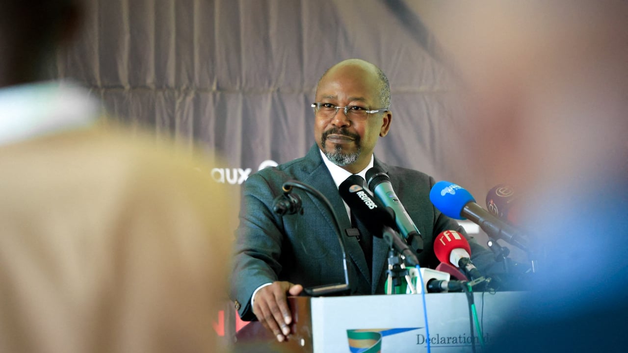 Alain-Claude Bilie By Nze, figure de l&rsquo;opposition gabonaise, s&rsquo;exprime après le scrutin