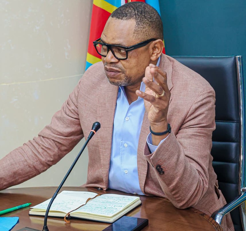RDC : José Mpanda accélère le projet de satellite souverain et de fibre optique