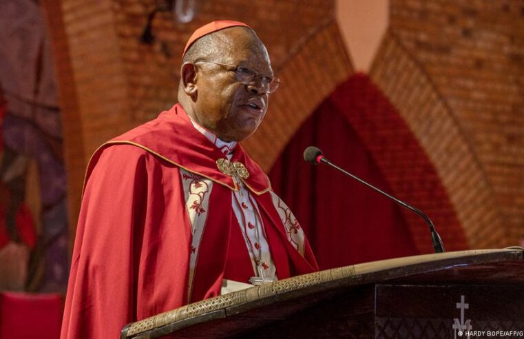 Fridolin Ambongo privilégie la paix à la révision constitutionnelle en RDC