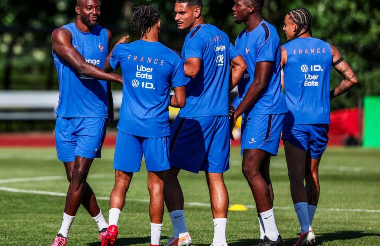Maxence Lacroix : l&rsquo;avenir du défenseur français à Chelsea après le mondial