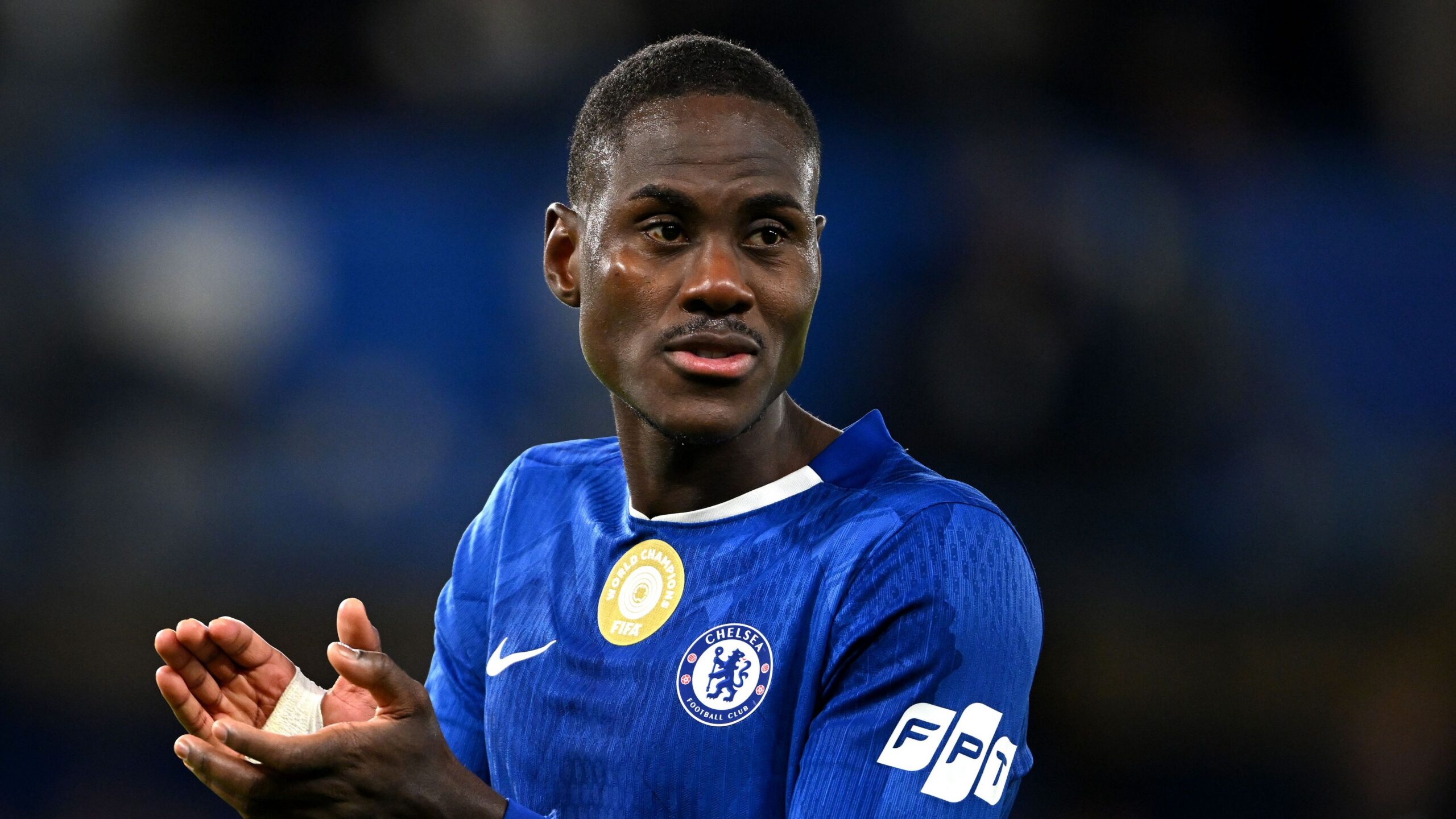 La Serie A s’emballe pour Chalobah : Como et l&rsquo;Inter Milan à l&rsquo;assaut du défenseur de Chelsea