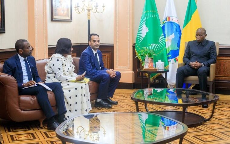 Gabon : Brice Clotaire Oligui Nguema met fin aux pénuries de médicaments