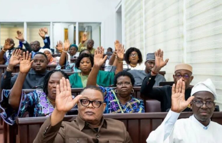 Loi de finances rectificative 2026 : le Bénin ajuste son budget à l&rsquo;unanimité