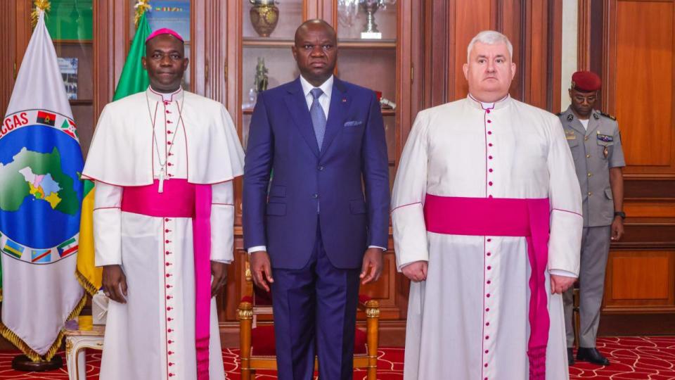 Gabon : cinq nouveaux ambassadeurs officiellement accrédités par oligui nguema