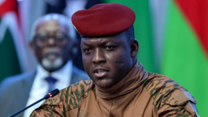 La junte du Burkina Faso adopte une gouvernance à l&rsquo;image soviétique et nord-coréenne