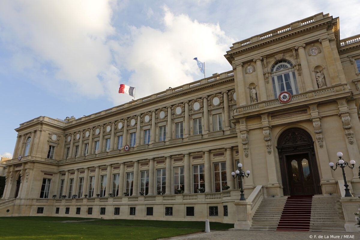 Bamako condamne un diplomate français, Paris dénonce un jugement « sans fondement »