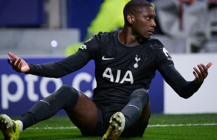 La Juventus hésite entre Kolo muani et vlahovic pour son attaque