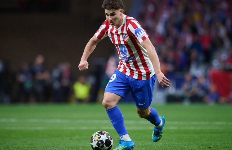 Psg prêt à frapper fort pour recruter julian alvarez