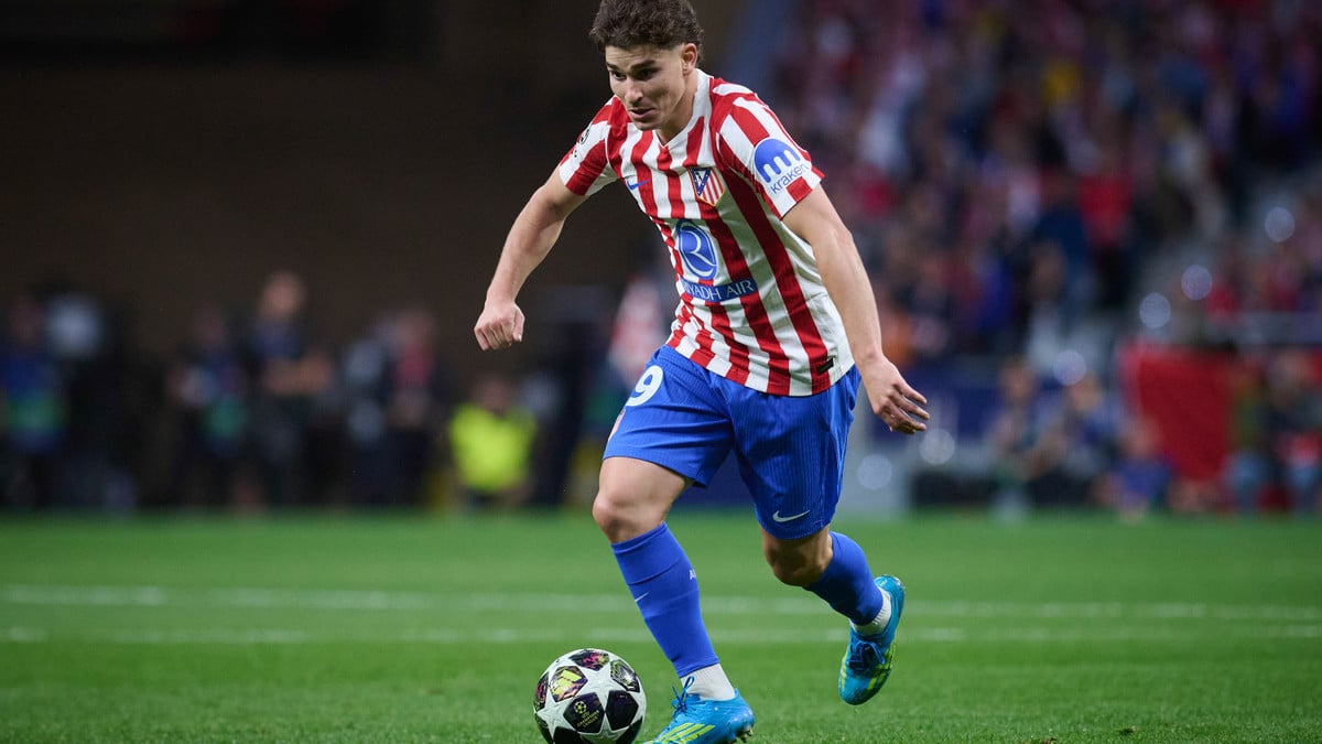 Psg prêt à frapper fort pour recruter julian alvarez