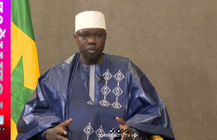 Sonko face à la presse après la formation du gouvernement au Sénégal