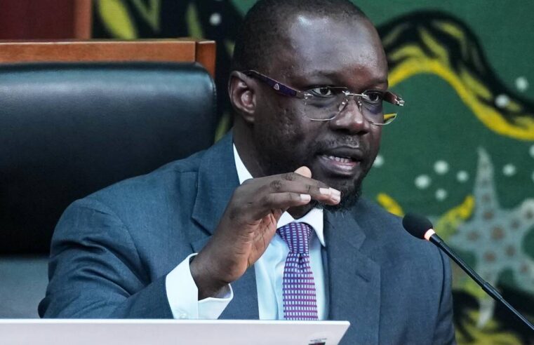 Sénégal: le nouveau gouvernement de Faye prend forme malgré le boycott de Sonko
