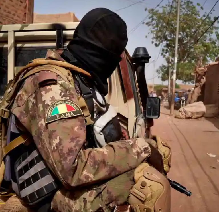 Accusations d&rsquo;exactions à Niono : le JNIM pointe du doigt les FAMa et Africa Corps au Mali