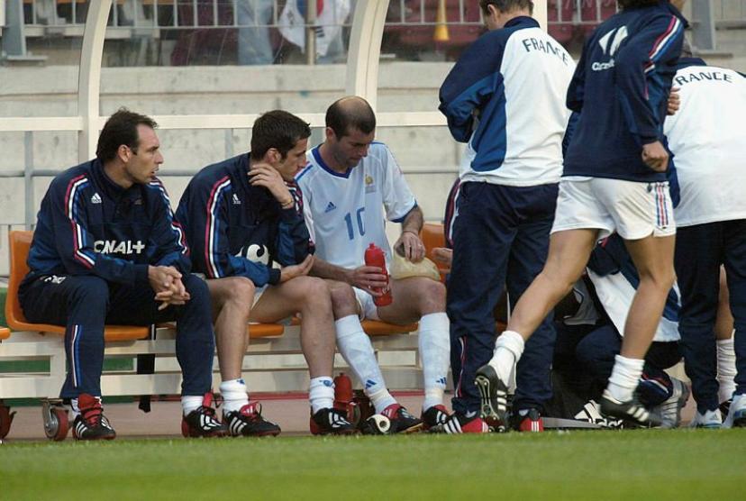 Zidane blessé à la cuisse contre la Corée du Sud en 2002