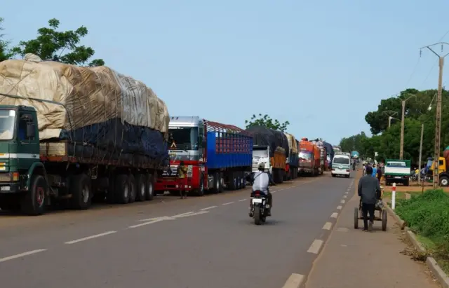 Délégation nigérienne et béninoise réunies à Cotonou pour discuter de la réouverture de la frontière