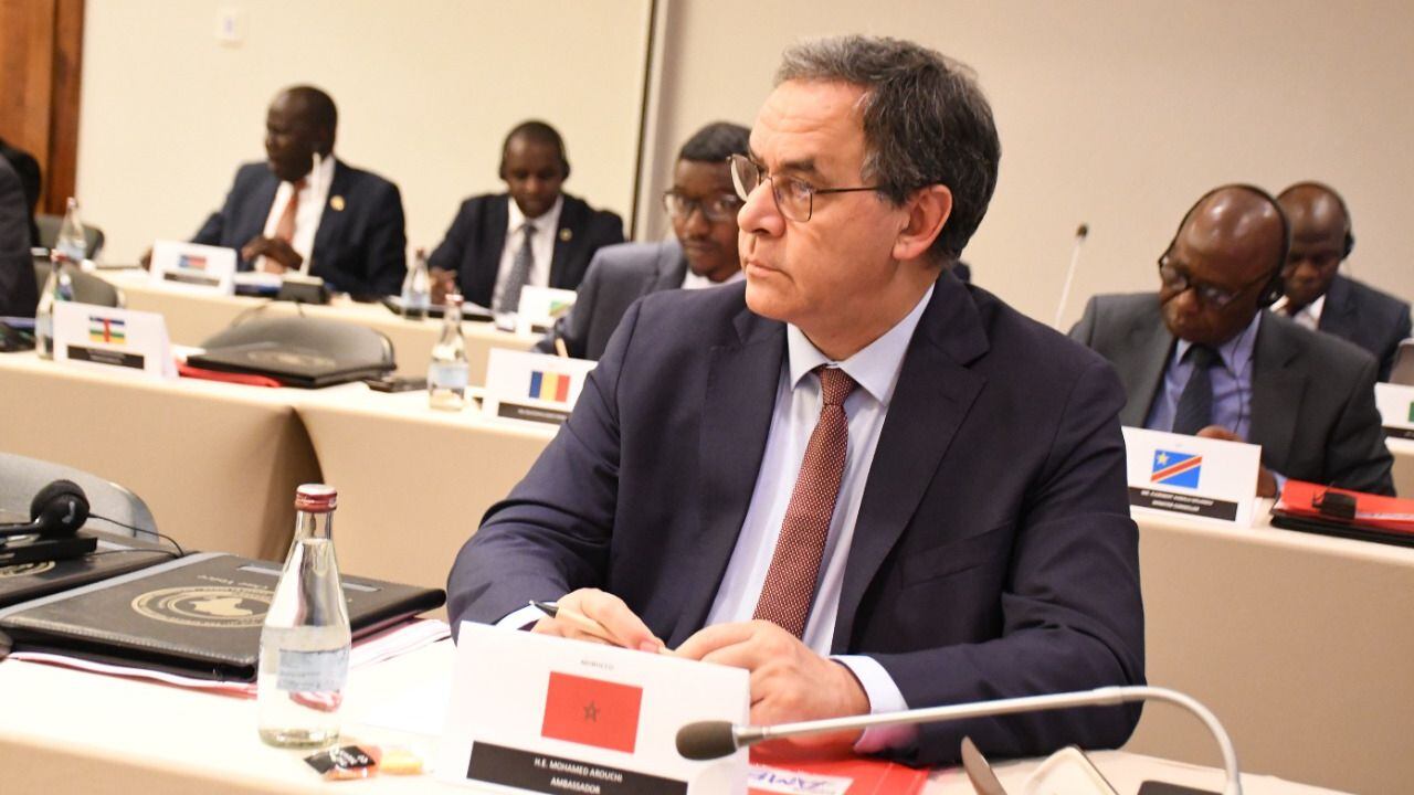Mohamed Arrochi, ambassadeur du Maroc auprès de l'Union africaine, lors d'une réunion diplomatique